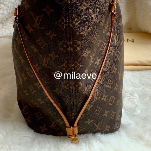 ⭐️⭐️SOLD⭐️⭐️ 💯 LOUIS VUITTON Monogram Neverfull - Picture 4 of 8